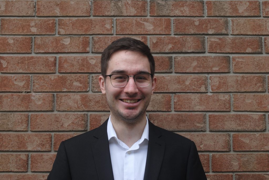 Biography Daniel Miller Piano